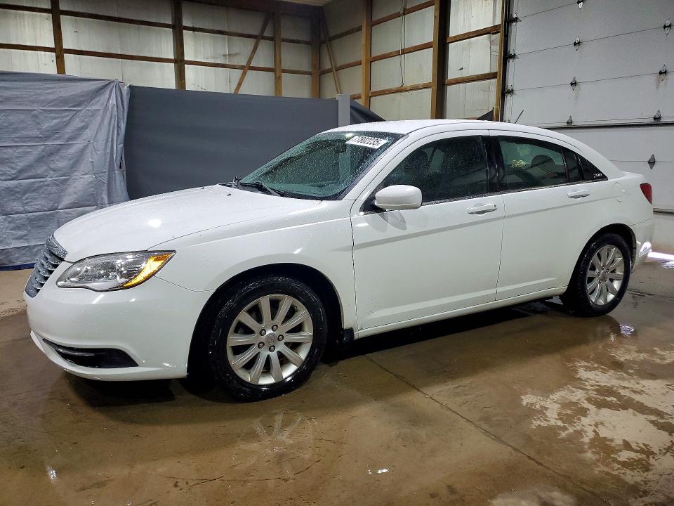 Продажа на аукционе авто 2013 Chrysler 200, vin: 1C3CCBBB1DN743911, номер лота: 77802235