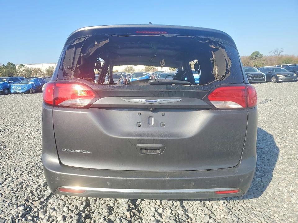 2020 Chrysler Pacifica მანქანა იყიდება აუქციონზე, vin: 2C4RC1BG4LR104001, აუქციონის ნომერი: 76873345