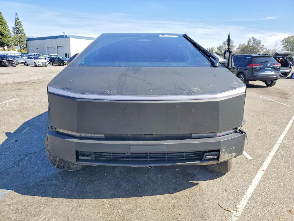 Продаж на аукціоні авто 2025 Tesla Cybertruck, vin: 7G2CEHED0SA059010, номер лоту: 78558095