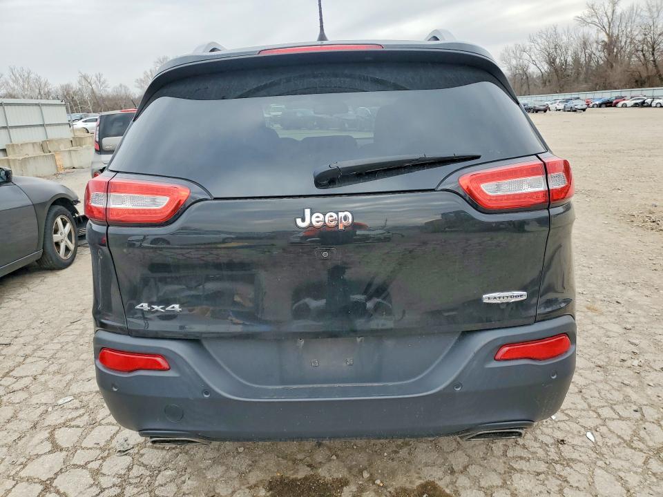 78679345 :رقم المزاد ، 1C4PJMCS7HW583191 vin ، 2017 Jeep Cherokee مزاد بيع