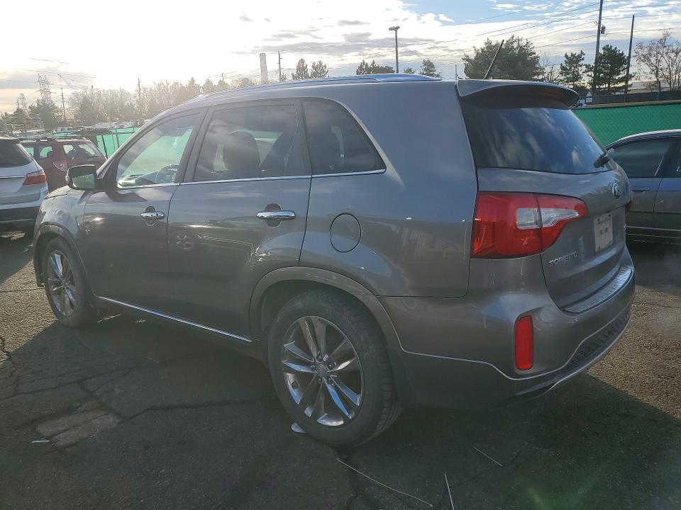Продажа на аукционе авто 2015 Kia Sorento, vin: 5XYKW4A75FG637947, номер лота: 77154455