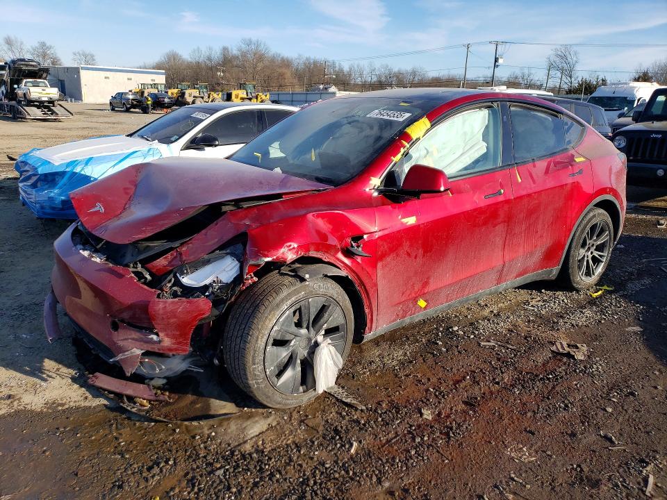 Продажа на аукционе авто 2024 Tesla Model Y, vin: 7SAYGAEE1RF115359, номер лота: 76454535
