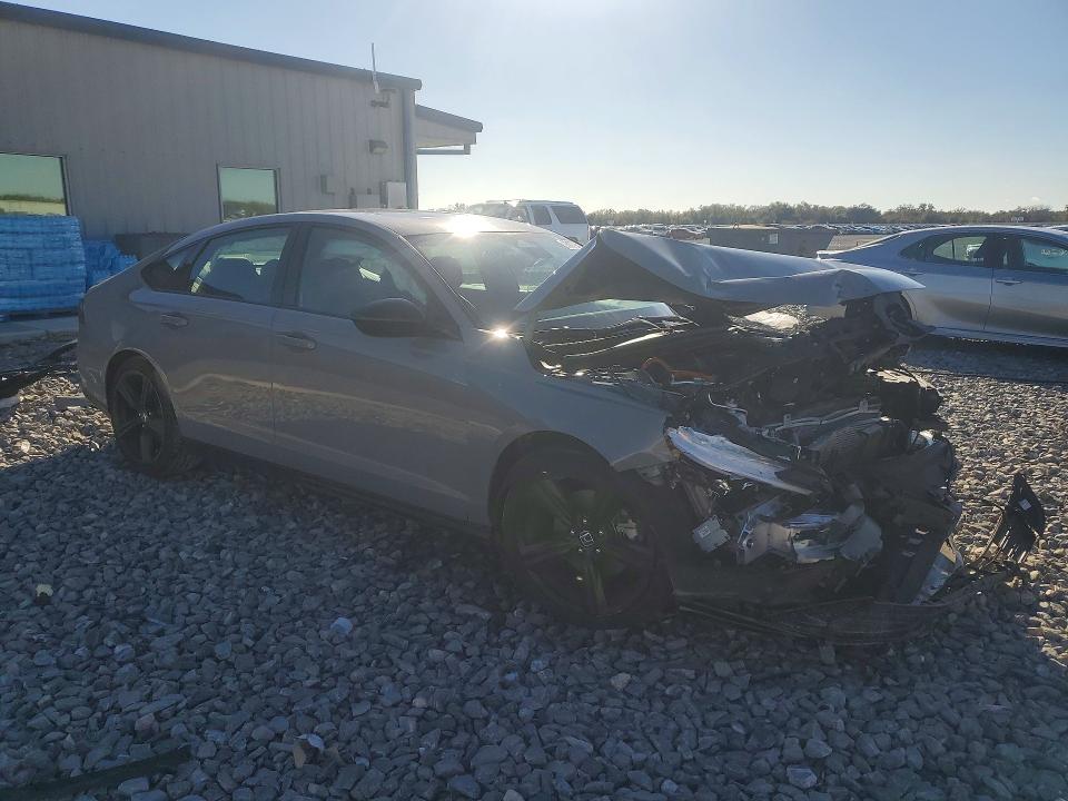 Продажа на аукционе авто 2024 Honda Accord, vin: 1HGCY2F77RA068200, номер лота: 76579415