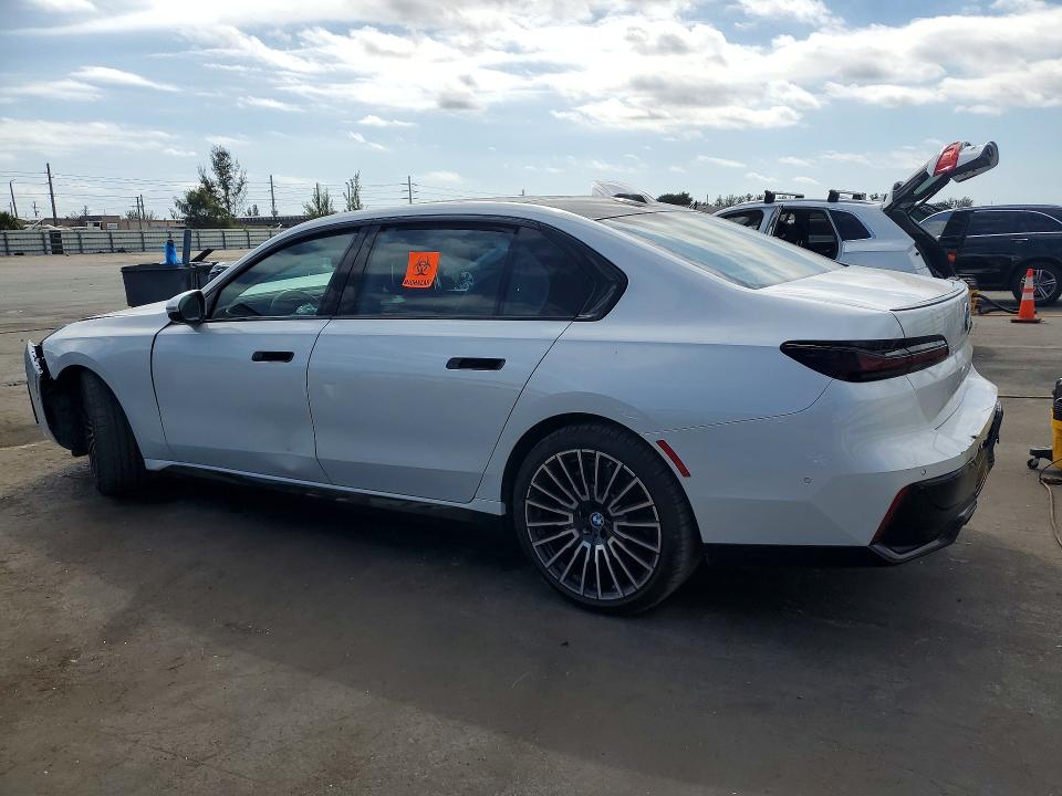 78683975 :رقم المزاد ، WBA23EH03SCT34734 vin ، 2025 Bmw 740 مزاد بيع