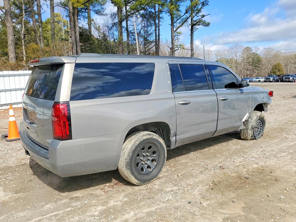2017 Chevrolet Suburban მანქანა იყიდება აუქციონზე, vin: 1GNSCHKC9HR221035, აუქციონის ნომერი: 76587915