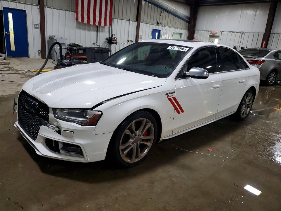 2014 Audi S4 მანქანა იყიდება აუქციონზე, vin: WAUBGAFL9EA031211, აუქციონის ნომერი: 75628045