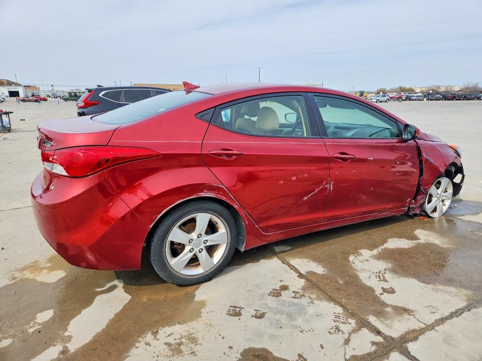 2013 Hyundai Elantra მანქანა იყიდება აუქციონზე, vin: 5NPDH4AE1DH233924, აუქციონის ნომერი: 76738555