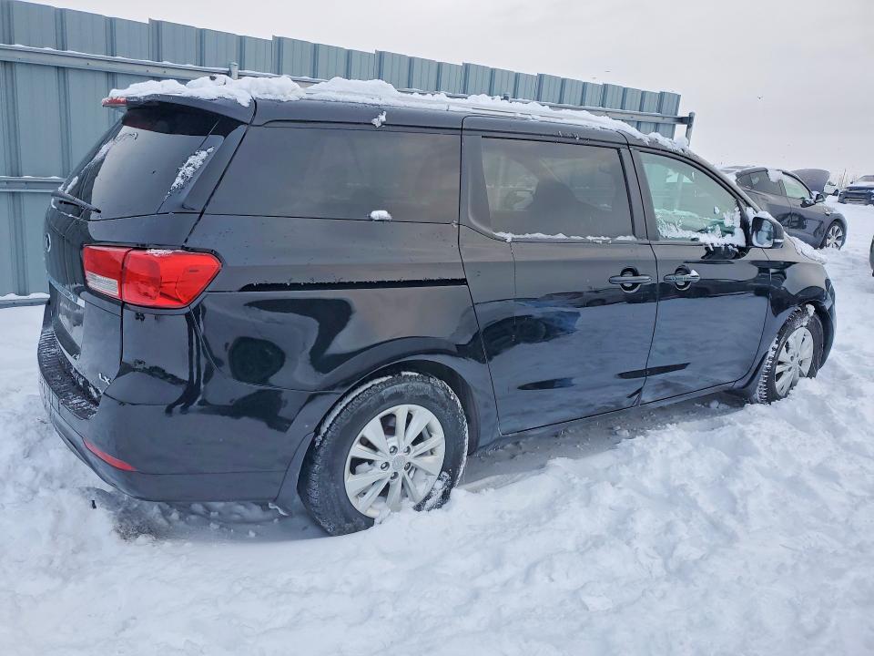 76058975 :رقم المزاد ، KNDMB5C1XH6270973 vin ، 2017 Kia Sedona مزاد بيع