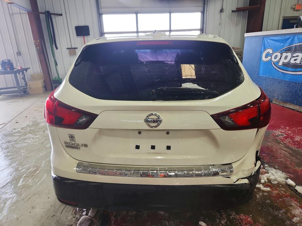 99148385 :رقم المزاد ، JN1BJ1CP7JW194323 vin ، 2018 Nissan Rogue Sport مزاد بيع
