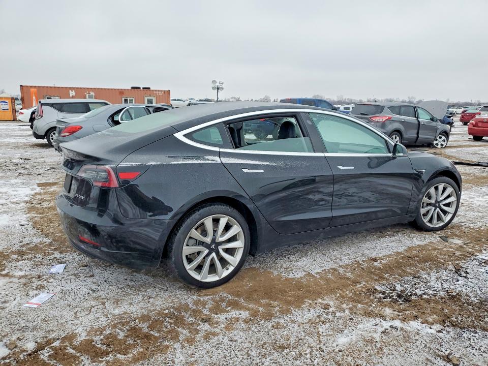 75227035 :رقم المزاد ، 5YJ3E1EB4KF408424 vin ، 2019 Tesla Model 3 مزاد بيع