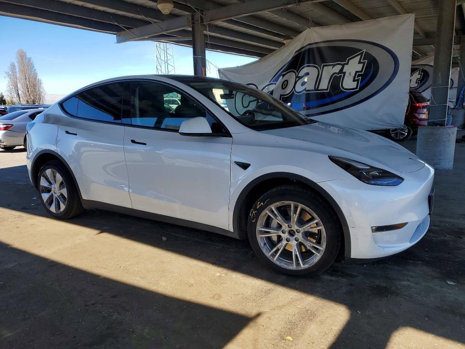 Продажа на аукционе авто 2023 Tesla Model Y, vin: 7SAYGDEE5PF637409, номер лота: 79384265