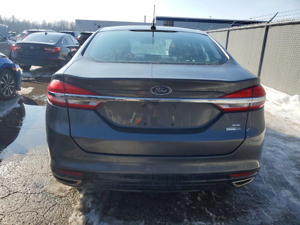 76438655 :رقم المزاد ، 3FA6P0T92HR101235 vin ، 2017 Ford Fusion مزاد بيع