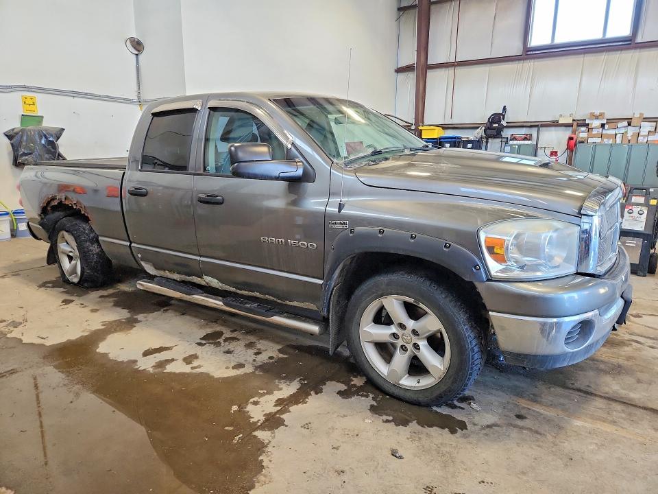 76044975 :رقم المزاد ، 1D7HU18277S156463 vin ، 2007 Dodge Ram 1500 مزاد بيع
