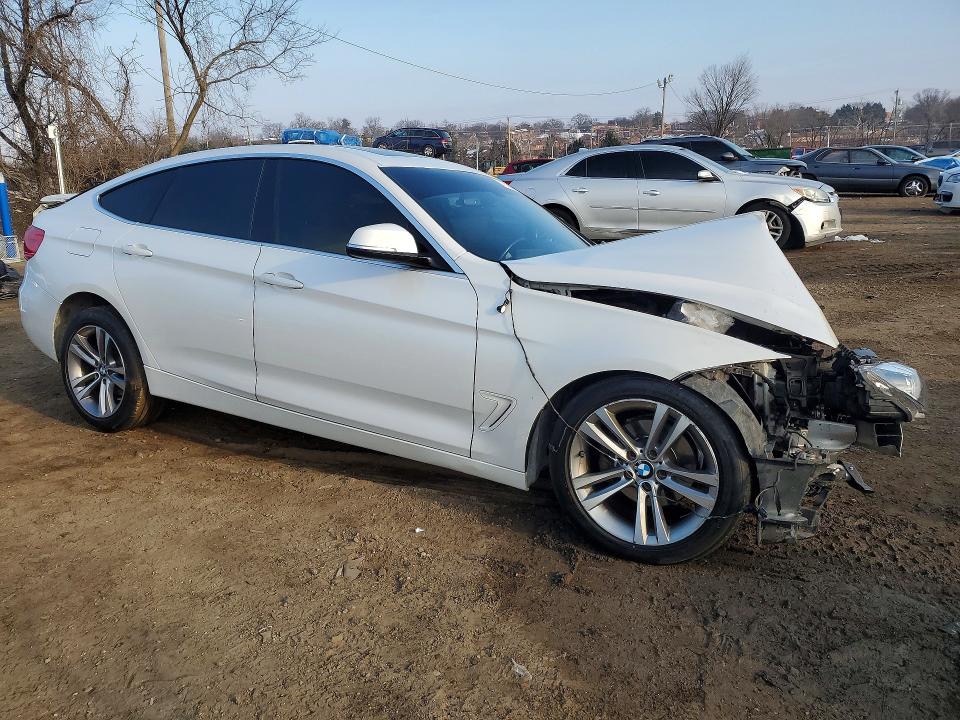 2017 Bmw 330 მანქანა იყიდება აუქციონზე, vin: WBA8Z9C53HG453212, აუქციონის ნომერი: 77130455
