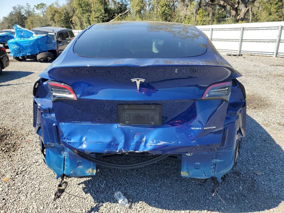 78401865 :رقم المزاد ، 5YJYGDEE2MF297628 vin ، 2021 Tesla Model Y مزاد بيع
