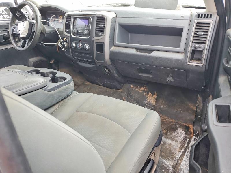 76904135 :رقم المزاد ، 3C6JR6DGXFG578137 vin ، 2015 Ram 1500 مزاد بيع