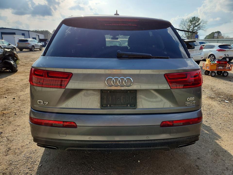 Продаж на аукціоні авто 2017 Audi Q7, vin: WA1VAAF74HD022529, номер лоту: 77462845