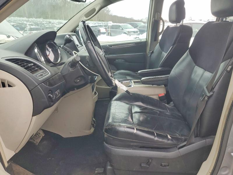 Продажа на аукционе авто 2015 Chrysler Town & Country, vin: 2C4RC1GGXFR532796, номер лота: 78246115