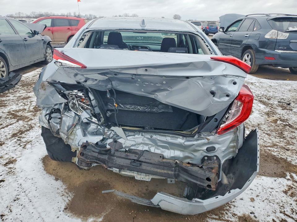 76128185 :رقم المزاد ، 2HGFC2F79JH585970 vin ، 2018 Honda Civic مزاد بيع