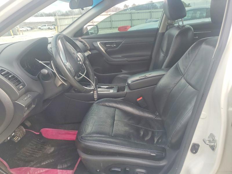 Продажа на аукционе авто 2017 Nissan Altima, vin: 1N4AL3AP4HN322086, номер лота: 77976545