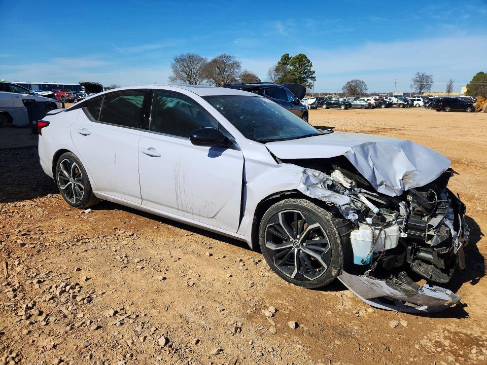 Продажа на аукционе авто 2024 Nissan Altima, vin: 1N4BL4CV9RN358735, номер лота: 77114815