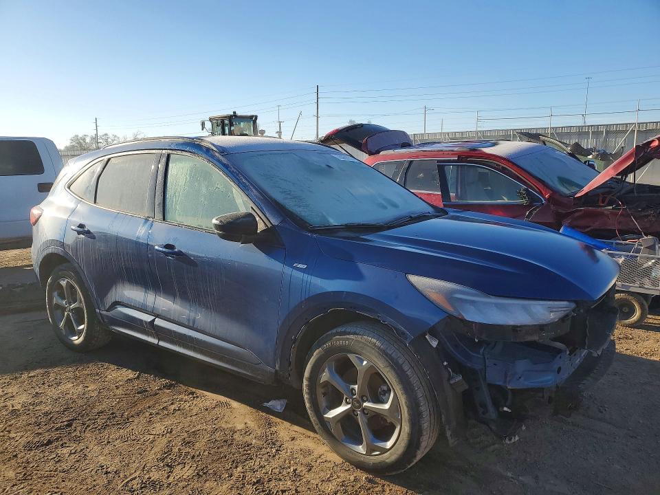 Продажа на аукционе авто 2023 Ford Escape, vin: 1FMCU9MN1PUA10157, номер лота: 73066935