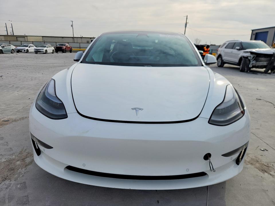 2021 Tesla Model 3 მანქანა იყიდება აუქციონზე, vin: 5YJ3E1EB6MF869689, აუქციონის ნომერი: 77913325