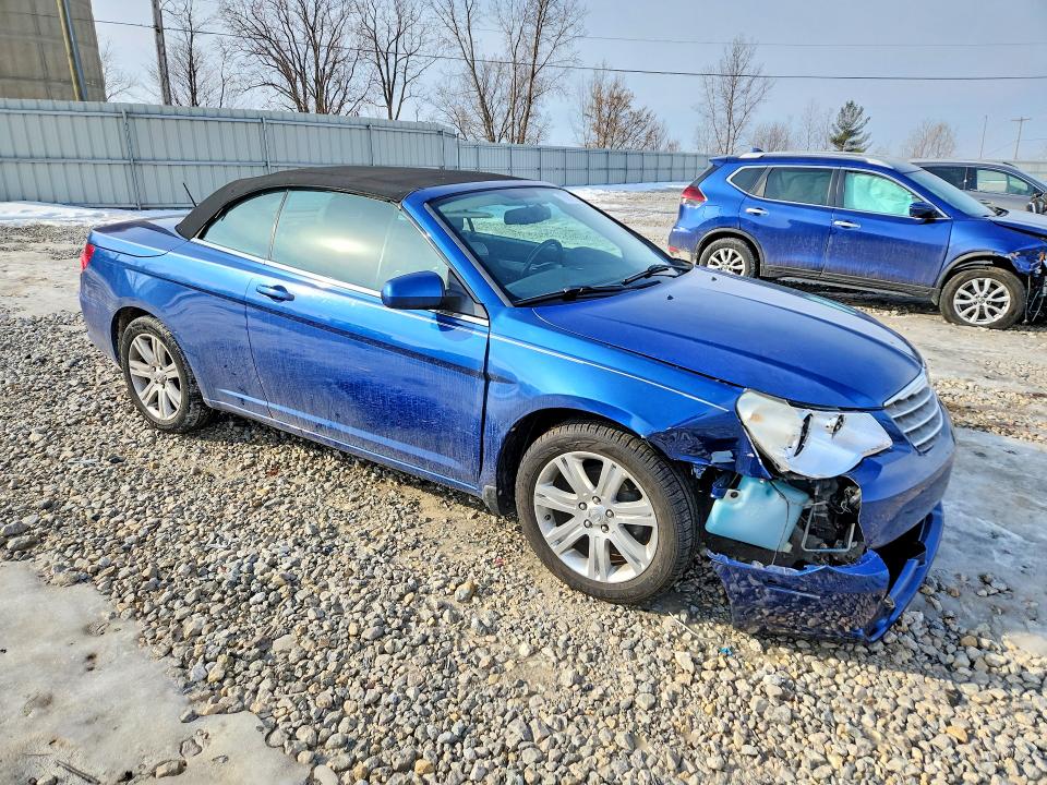 2010 Chrysler Sebring მანქანა იყიდება აუქციონზე, vin: 1C3BC5ED2AN108363, აუქციონის ნომერი: 77879335