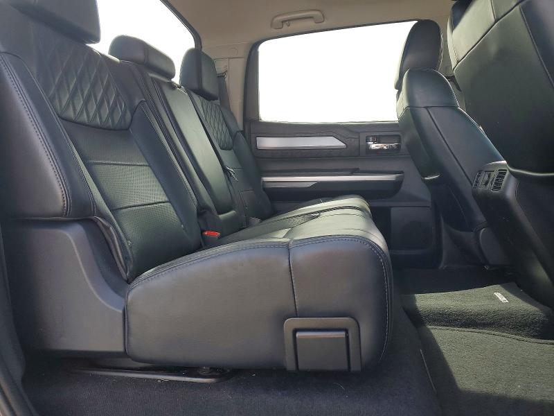 79032305 :رقم المزاد ، 5TFAW5F18FX440600 vin ، 2015 Toyota Tundra مزاد بيع