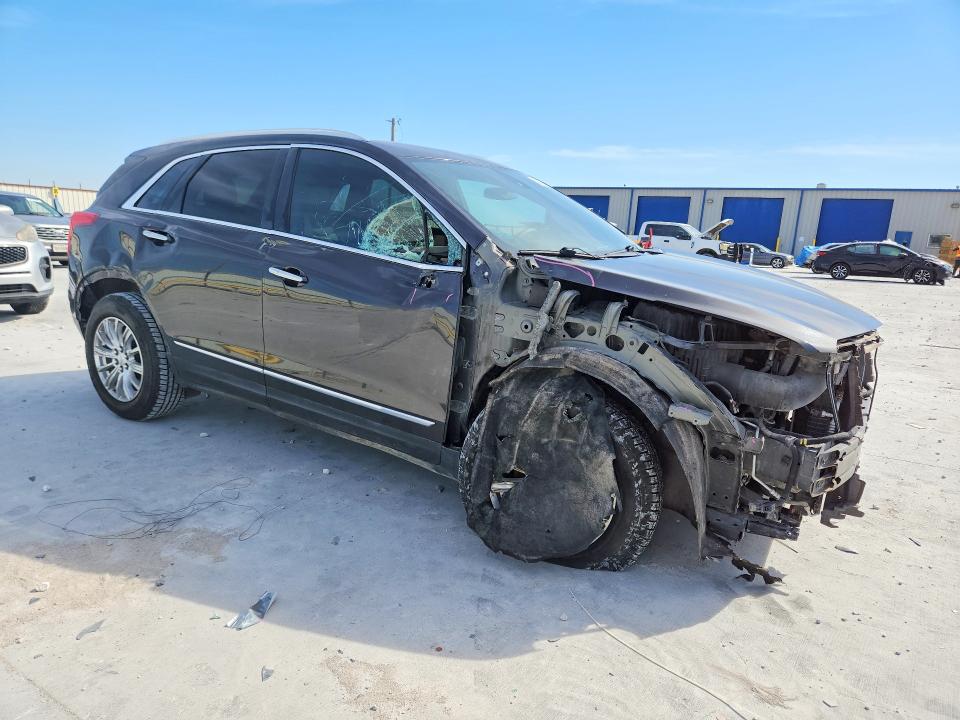 78788795 :رقم المزاد ، 1GYKNARS0HZ301731 vin ، 2017 Cadillac Xt5 مزاد بيع
