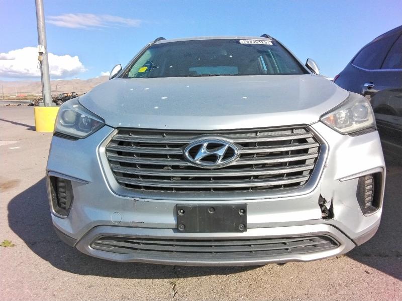 Auction sale of the 2017 Hyundai Santa Fe, vin: KM8SM4HF1HU176245, lot number: 76846125