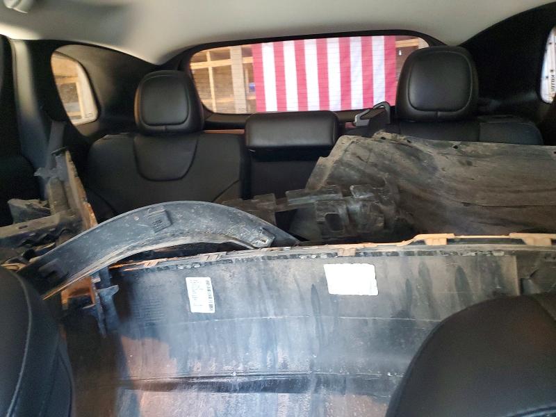 76913805 :رقم المزاد ، 1C4PJMDXXKD346885 vin ، 2019 Jeep Cherokee مزاد بيع