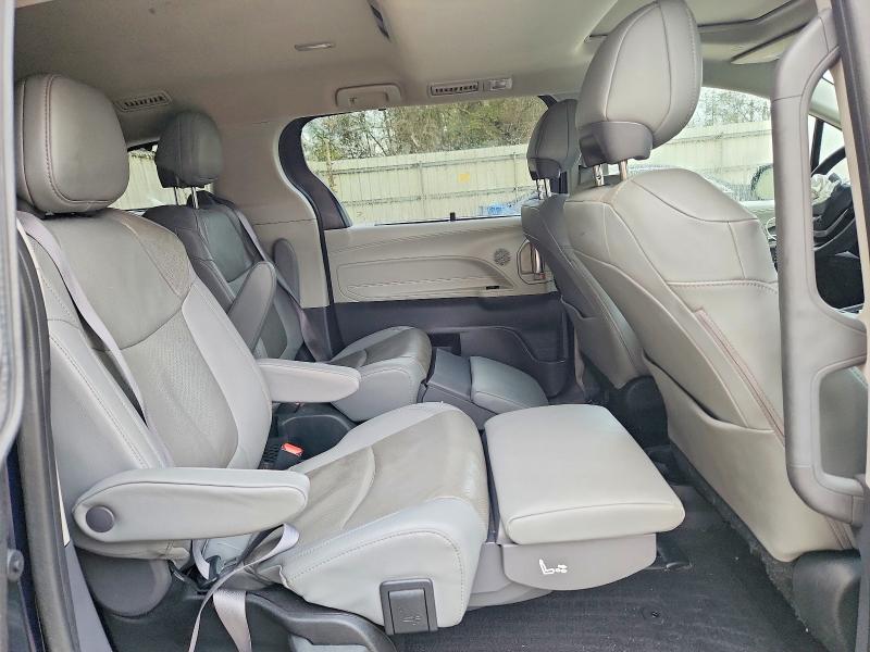Aukcja sprzedaży 2024 Toyota Sienna, vin: 5TDZRKEC1RS193815, numer aukcji: 77910825