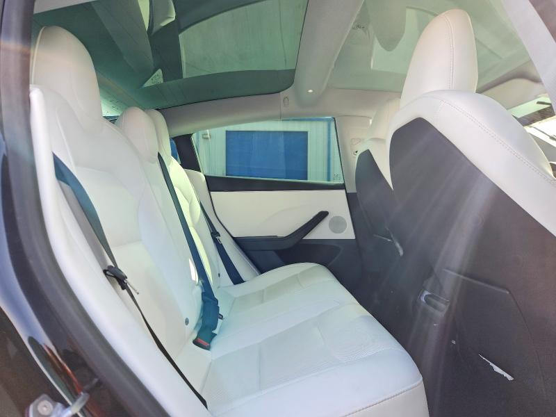 78324045 :رقم المزاد ، 5YJ3E1EA3SF980639 vin ، 2025 Tesla Model 3 مزاد بيع