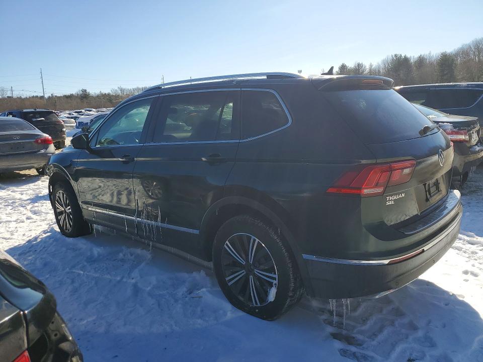 Продажа на аукционе авто 2019 Volkswagen Tiguan, vin: 3VV2B7AX5KM101575, номер лота: 75668285