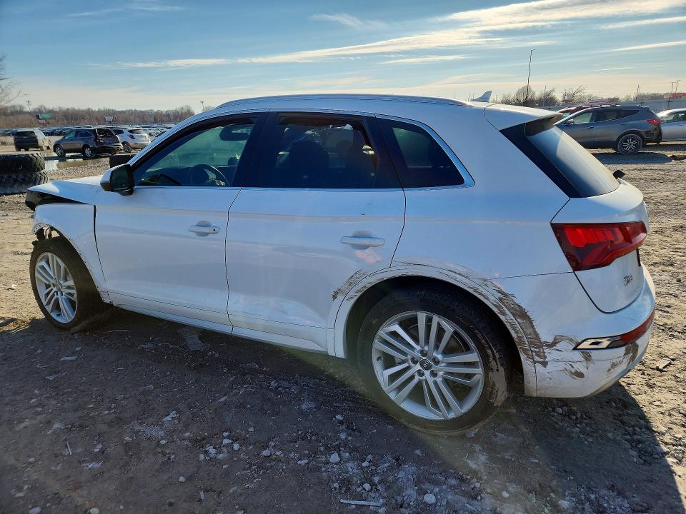 76938505 :رقم المزاد ، WA1CNAFY7J2201900 vin ، 2018 Audi Q5 مزاد بيع