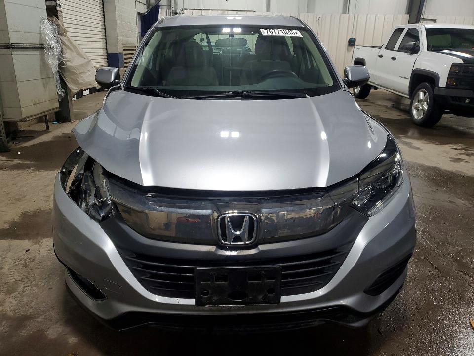 2021 Honda Hr-v Lx მანქანა იყიდება აუქციონზე, vin: 3CZRU6H3XMM747972, აუქციონის ნომერი: 76771045