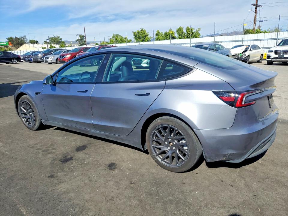 2025 Tesla Model 3 მანქანა იყიდება აუქციონზე, vin: 5YJ3E1EA3SF890293, აუქციონის ნომერი: 78268885