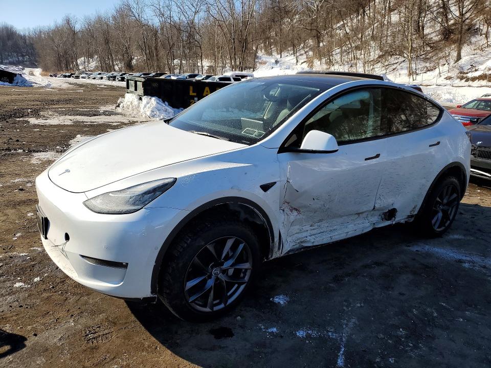 Aukcja sprzedaży 2022 Tesla Model Y, vin: 7SAYGAEE6NF329144, numer aukcji: 75840055