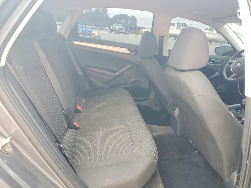 Продажа на аукционе авто 2016 Volkswagen Passat, vin: 1VWAT7A33GC025624, номер лота: 77811495