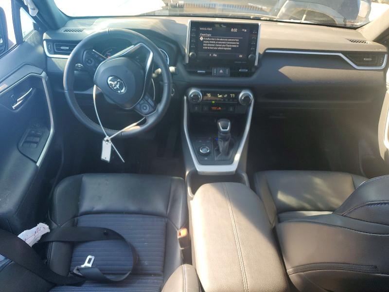 76560615 :رقم المزاد ، 2T3E6RFV6NW033745 vin ، 2022 Toyota Rav4 مزاد بيع