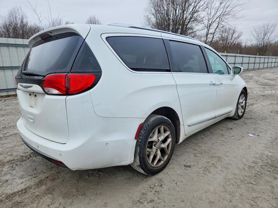 2017 Chrysler Pacifica მანქანა იყიდება აუქციონზე, vin: 2C4RC1EG2HR511009, აუქციონის ნომერი: 75797145