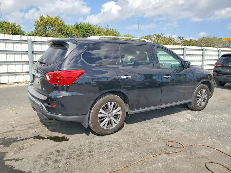 75973645 :رقم المزاد ، 5N1DR2CN5LC617466 vin ، 2020 Nissan Pathfinder مزاد بيع