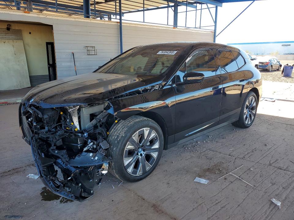 46689006 :رقم المزاد ، WB523CF06SCU57420 vin ، 2025 Bmw Ix مزاد بيع