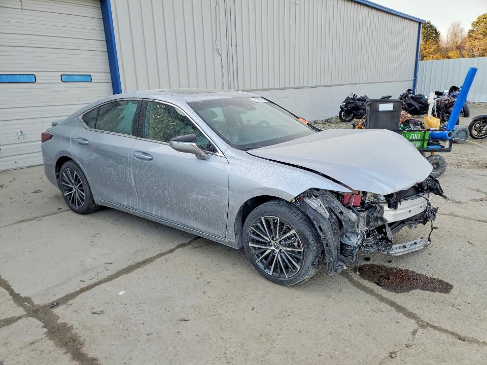76237815 :رقم المزاد ، 58ADA1C12SU071273 vin ، 2025 Lexus Es300h مزاد بيع