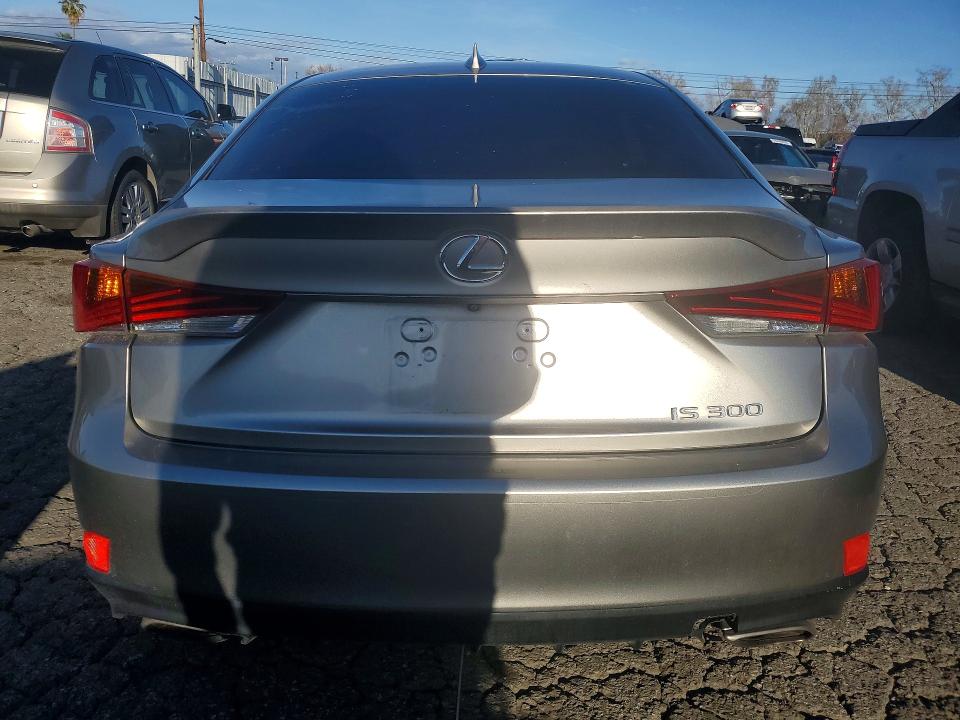 Продаж на аукціоні авто 2018 Lexus Is 300, vin: JTHBA1D26J5072119, номер лоту: 77561355
