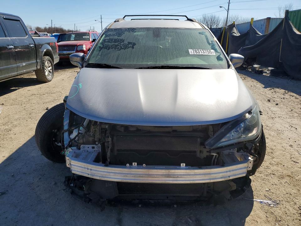 Продажа на аукционе авто 2018 Chrysler Pacifica, vin: 2C4RC1BG3JR274301, номер лота: 78313755