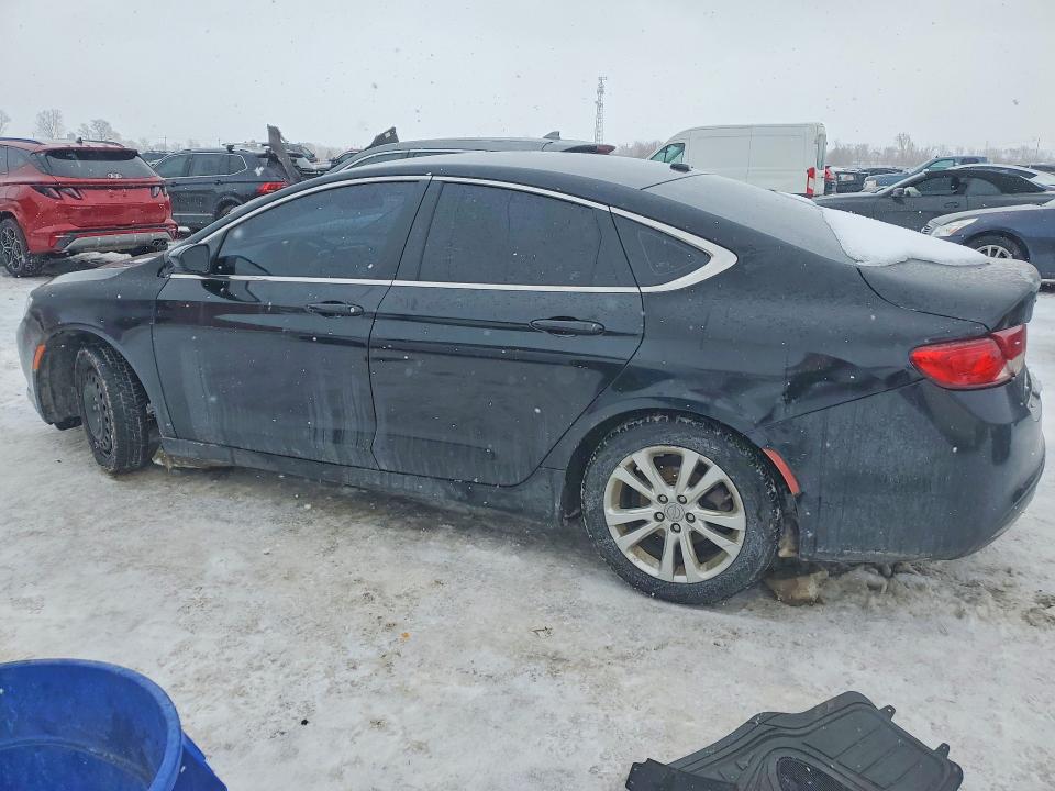 73674785 :رقم المزاد ، 1C3CCCAB5FN510561 vin ، 2015 Chrysler 200 مزاد بيع
