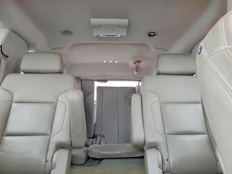 Продаж на аукціоні авто 2016 Chevrolet Suburban, vin: 1GNSKJKC4GR175851, номер лоту: 76584985