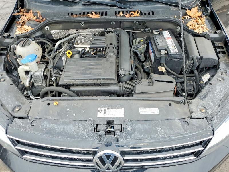 78068215 :رقم المزاد ، 3VW2B7AJ9HM415343 vin ، 2017 Volkswagen Jetta مزاد بيع